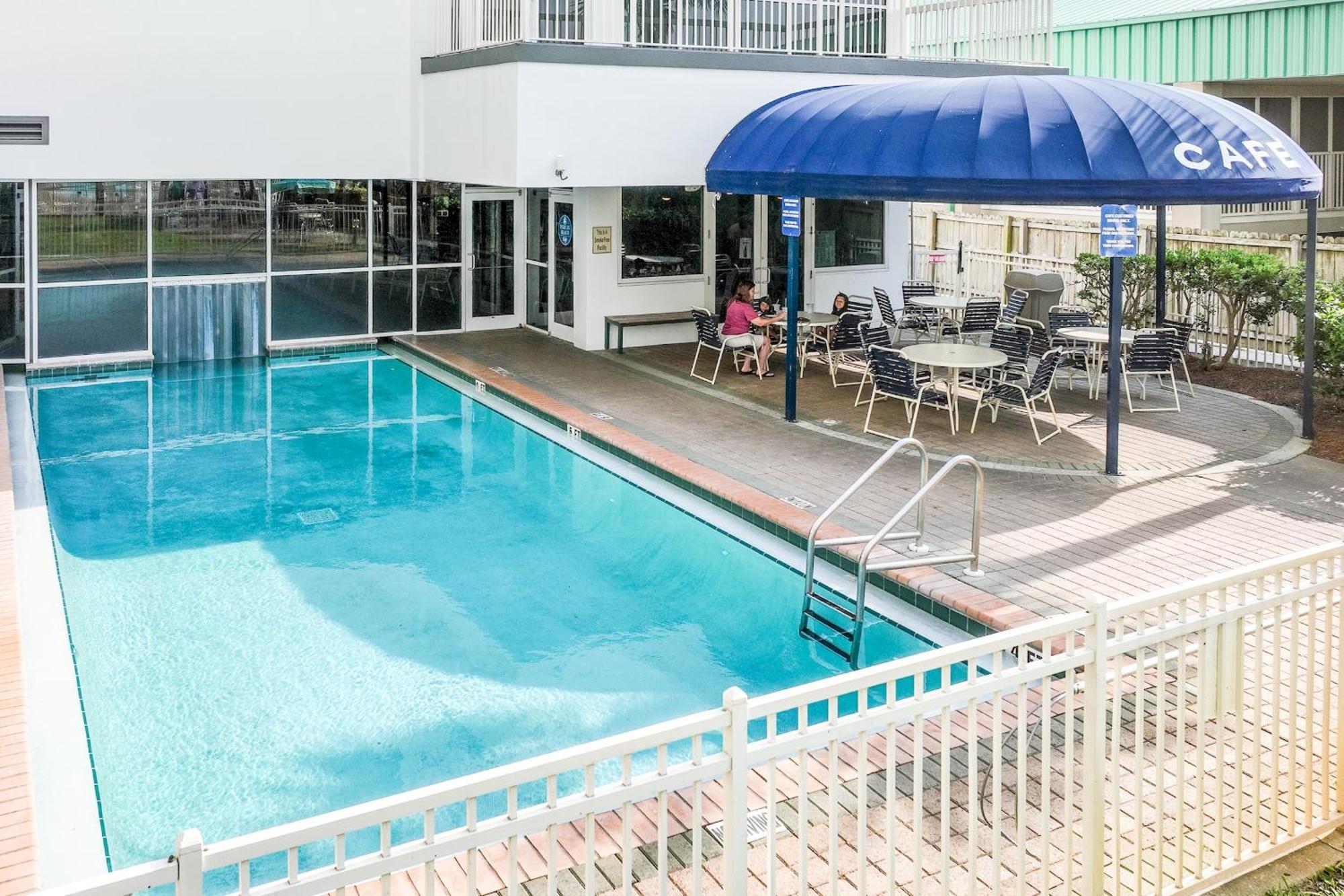 Pelican Beach Resort By Panhandle Getaways Destin Exterior photo