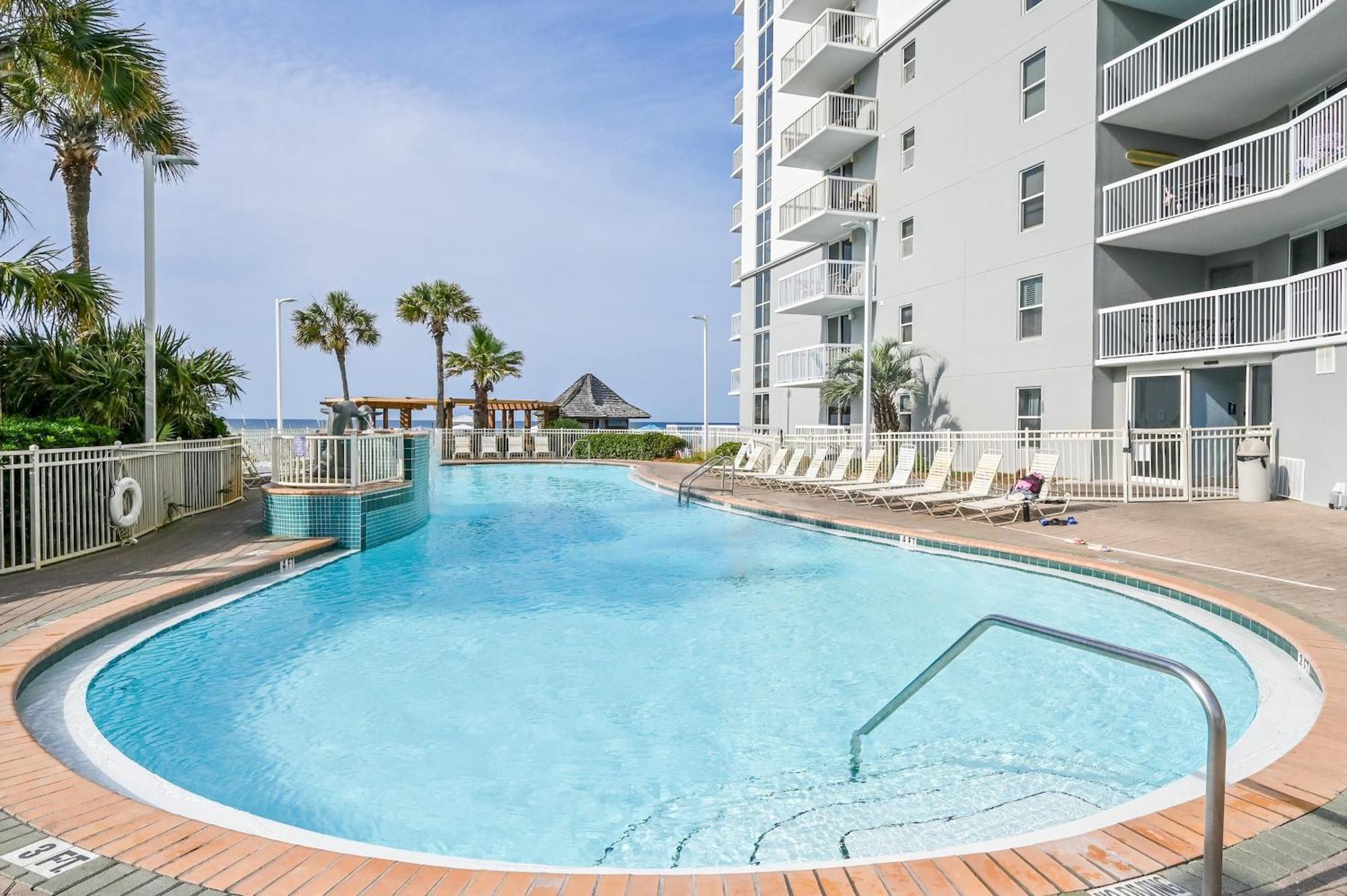 Pelican Beach Resort By Panhandle Getaways Destin Exterior photo