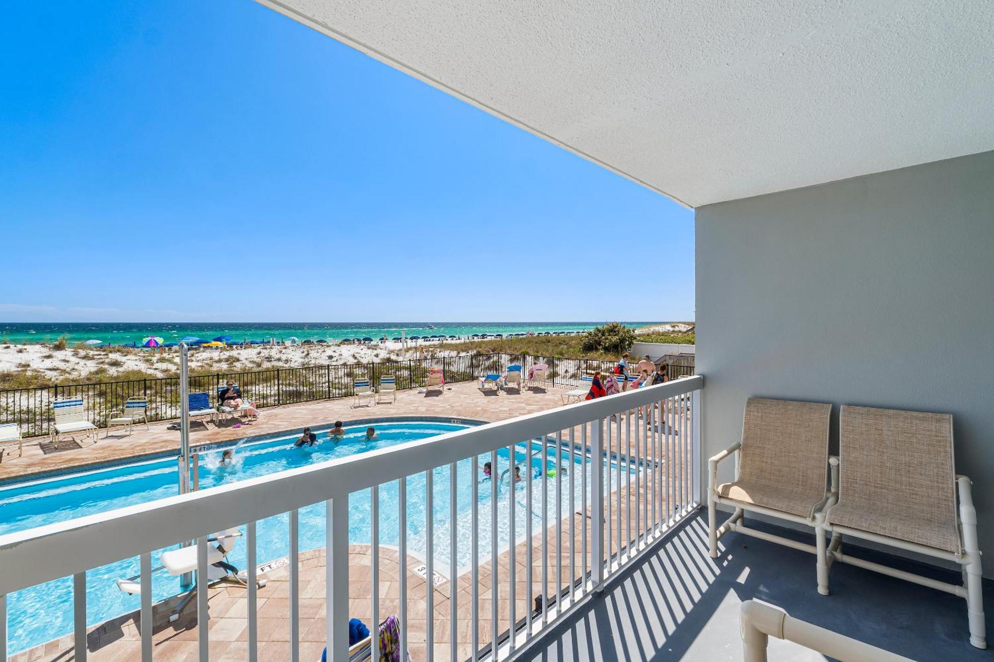 Pelican Beach Resort By Panhandle Getaways Destin Room photo
